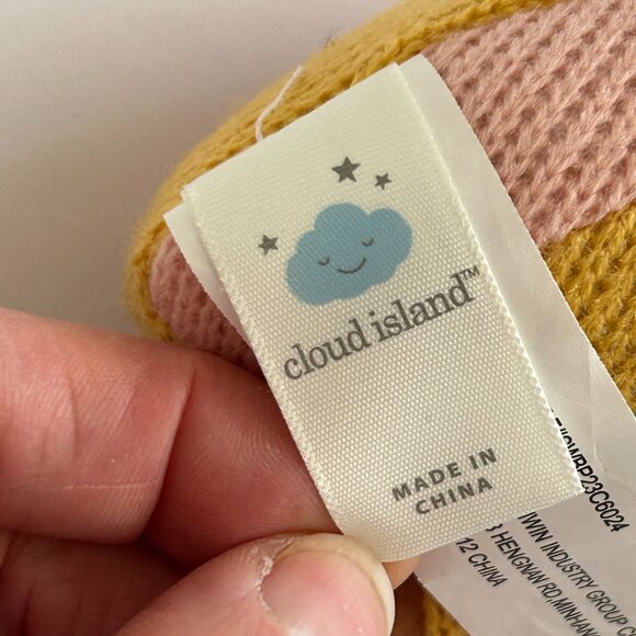 Itzy Ritzy and Cloud Island Rainbow Rattle Plush Baby Toy Teething Ring Lot Of 2 - Picture 12 of 15